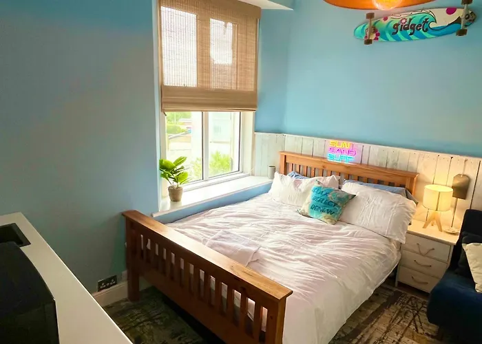 Seaview Victorian Family House